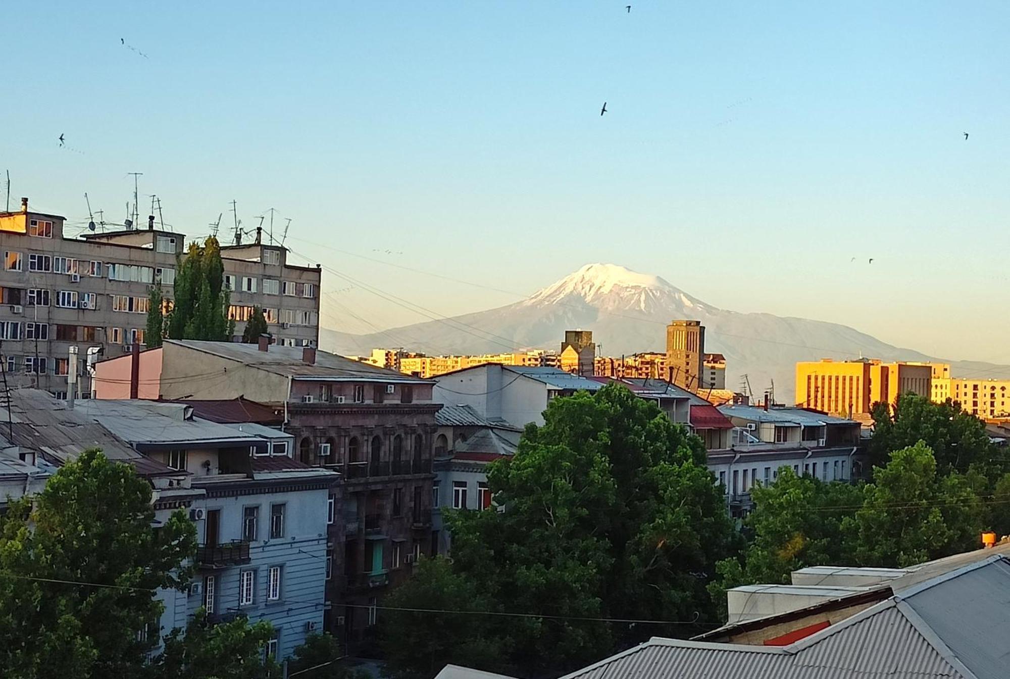 Umba Apartment N3 - Balcony And Mount Ararat View Jerevan Exteriér fotografie